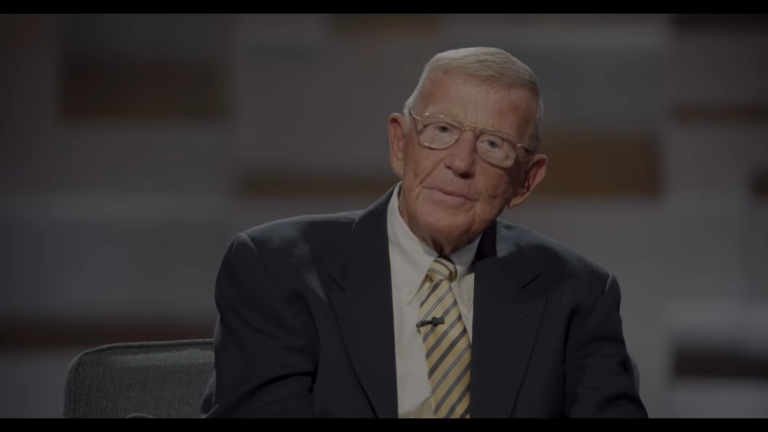 Lou Holtz Net Worth, Age, Career & Family